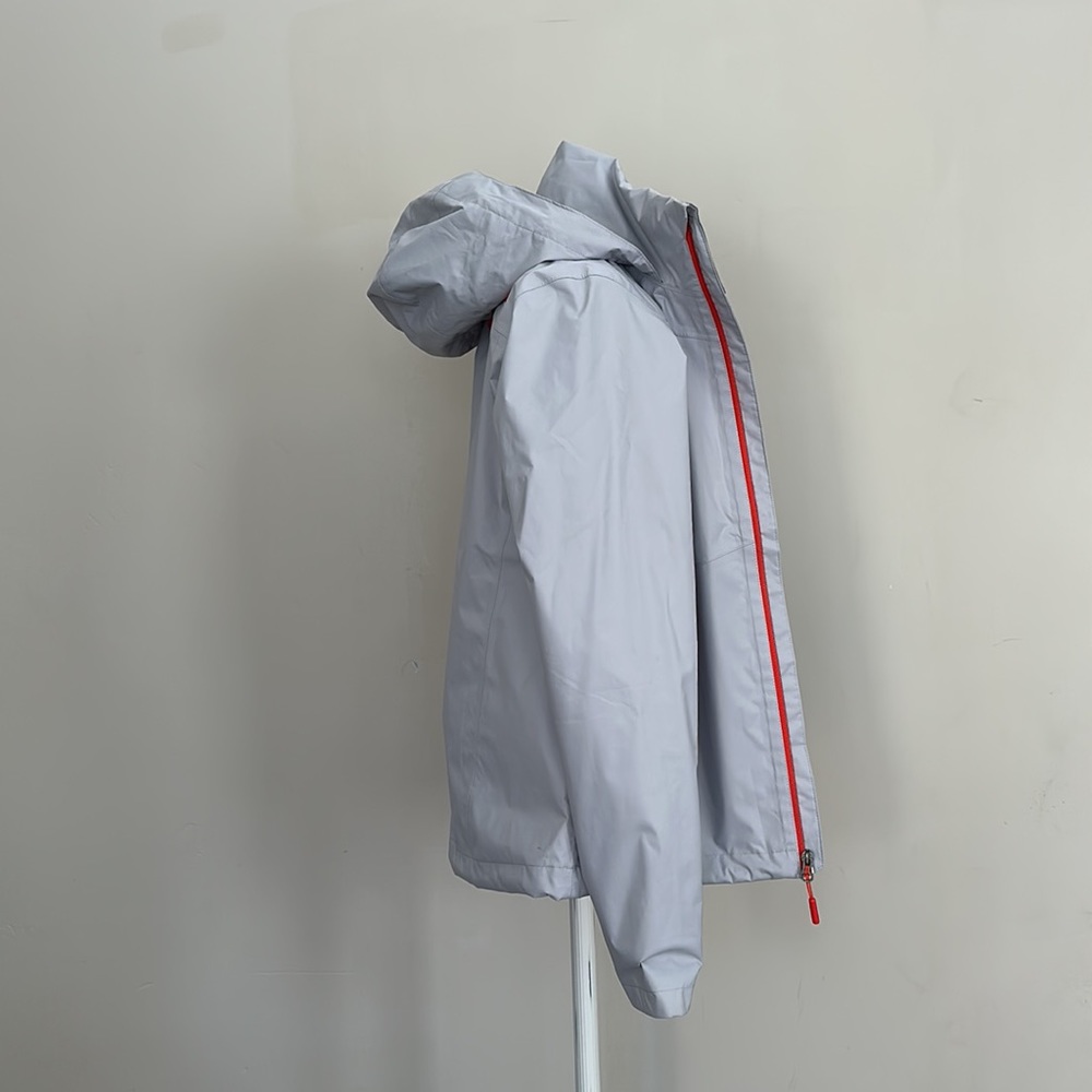North Face Light Grey Shell Jacket. - image 3